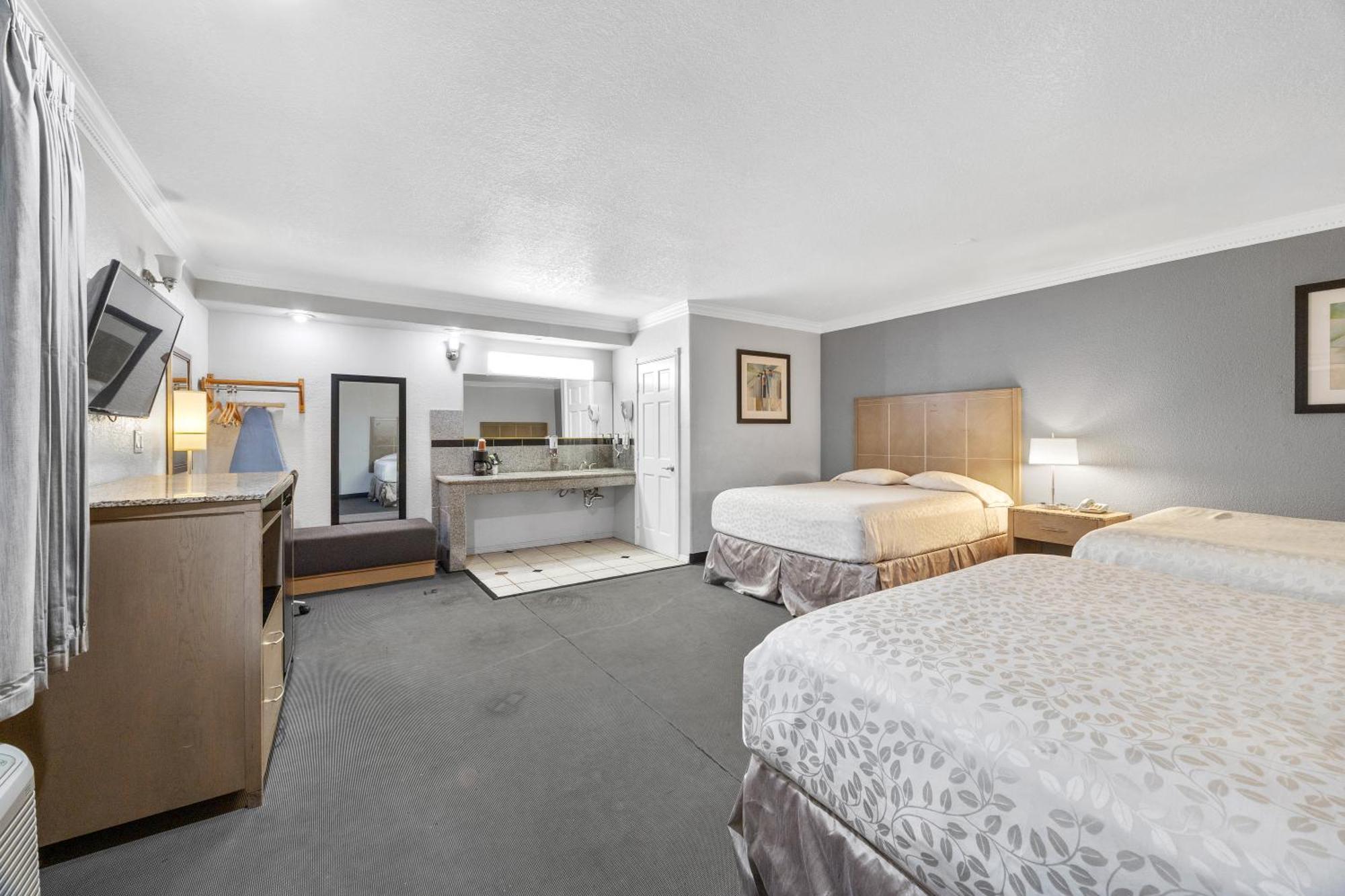 Americas Best Value Inn - Milpitas Exterior photo